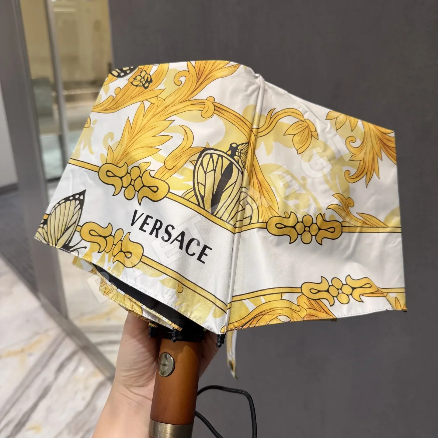 베르사체 우산 85665 Versace Umbrella 상세 이미지 3