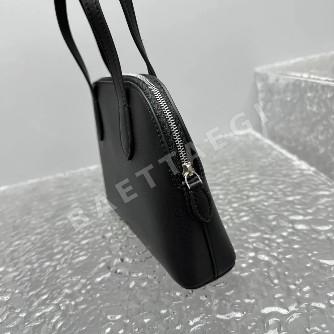 더로우 스몰 블랙 셸백 가방 상세 이미지 7