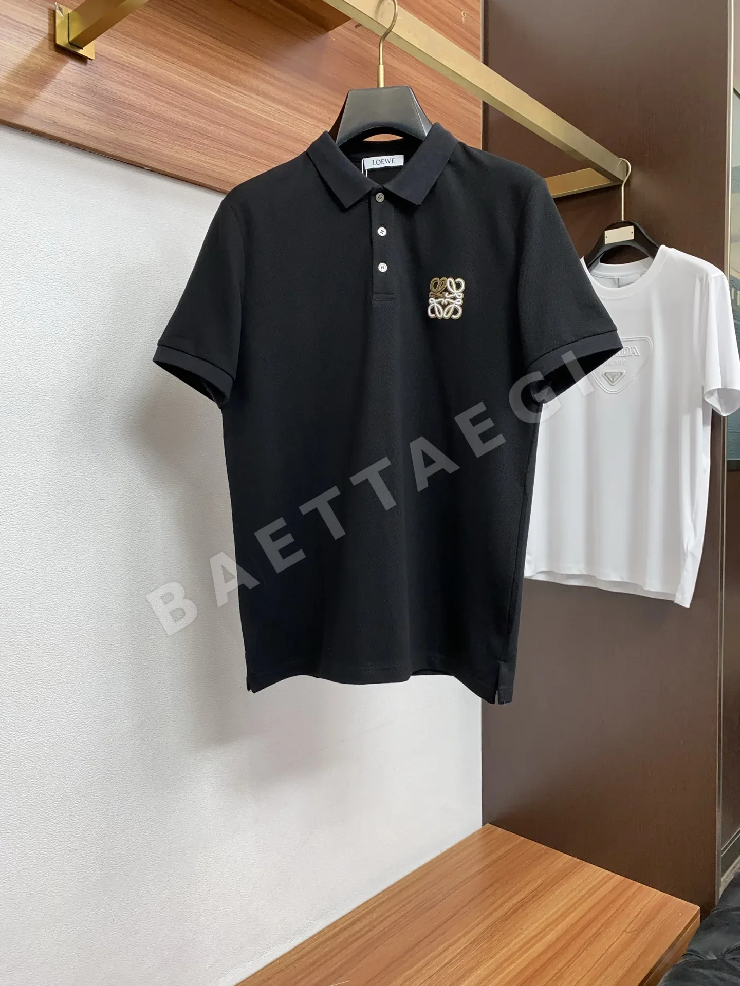 로에베 남성 피케 반팔 폴로셔츠 48446