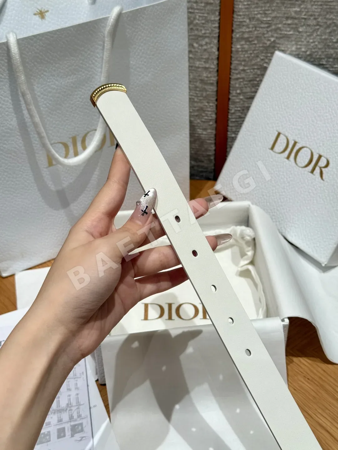 디올 메달리용 소가죽 벨트 상세 이미지 5