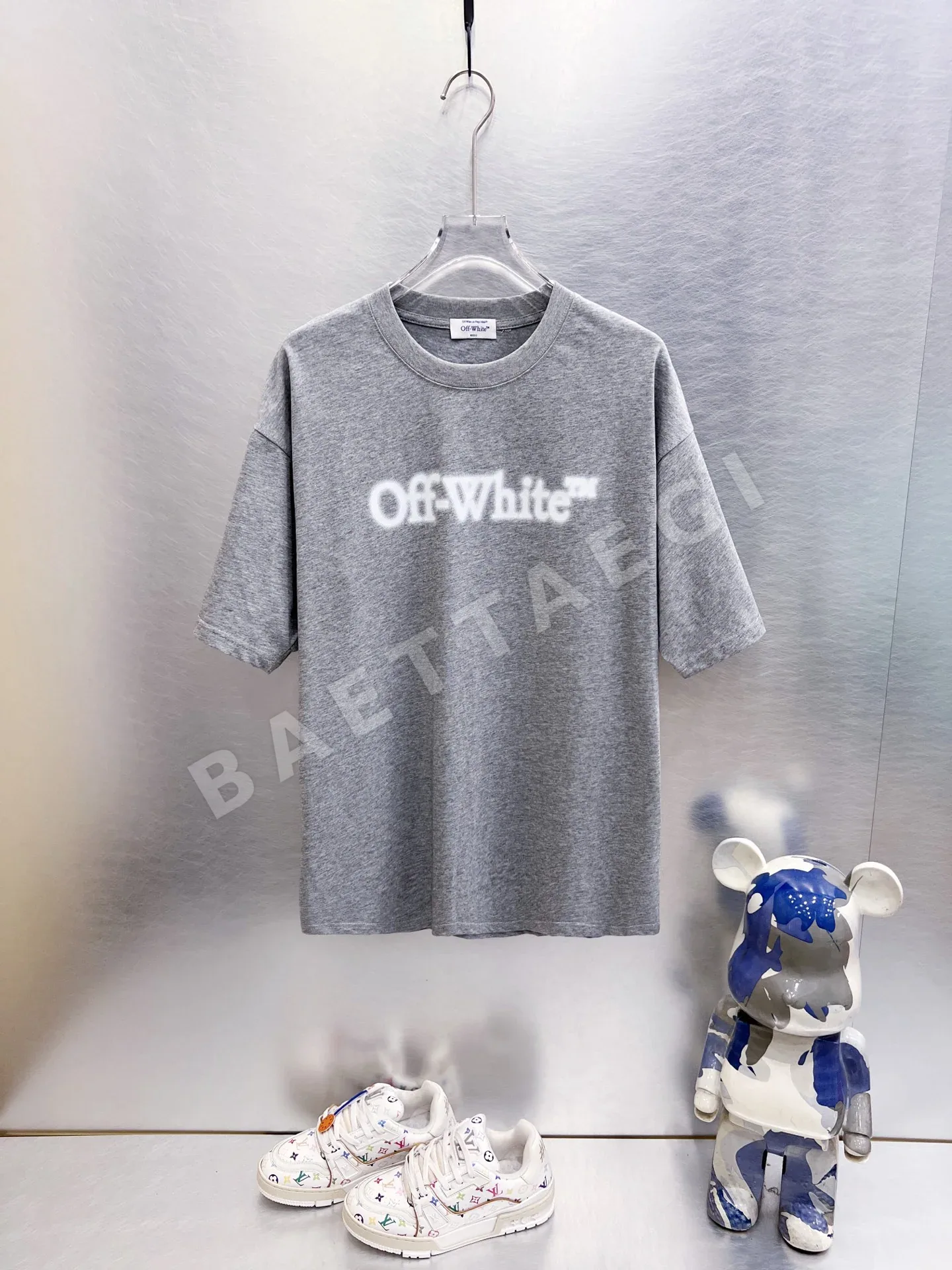 오프화이트 300 g 원단 남성 반팔 티셔츠 상세 이미지 6