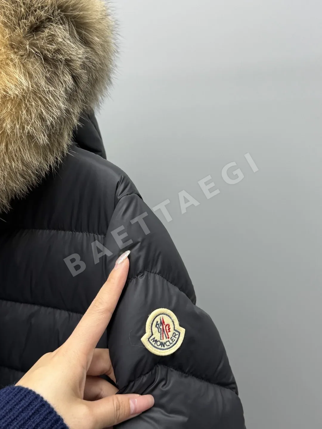 몽클레르 키피돈 여성 다운 패딩 상세 이미지 5