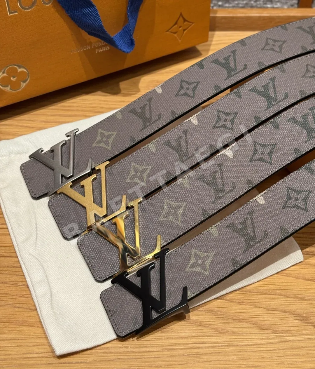 루이비통 디멘션 모노그램 헤리티지 40mm 리버시블 벨트 173026