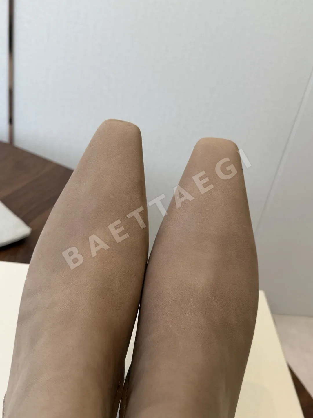 브루넬로쿠치넬리 미드카프 스틸레토 힐 부츠 상세 이미지 6