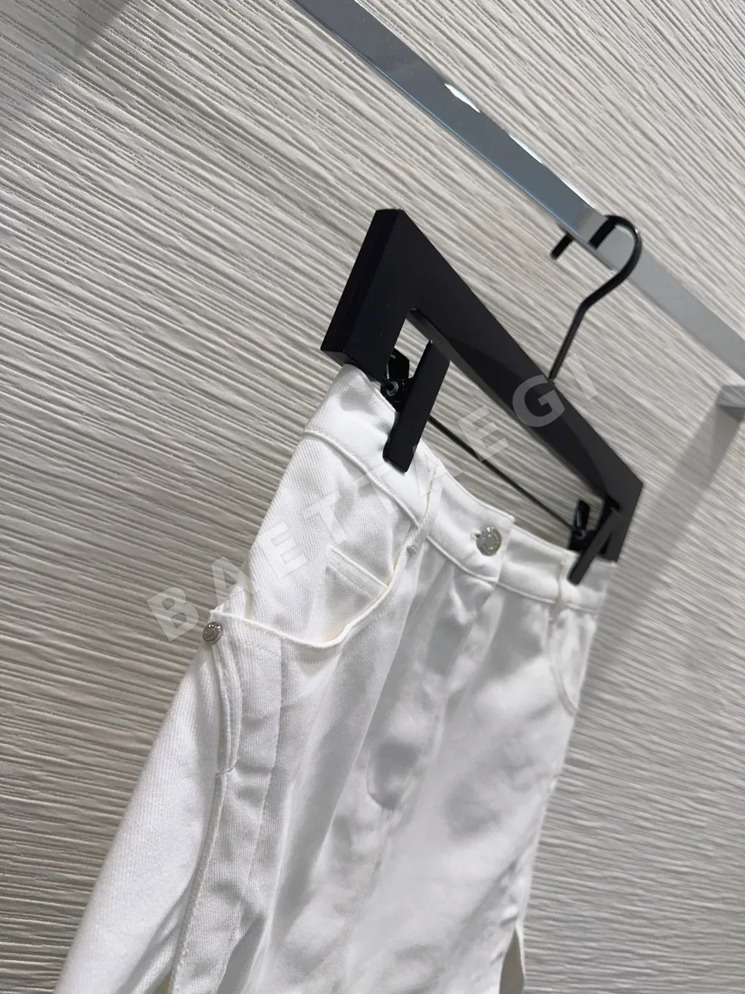에르메스 입체 재단 미디 스커트 상세 이미지 3