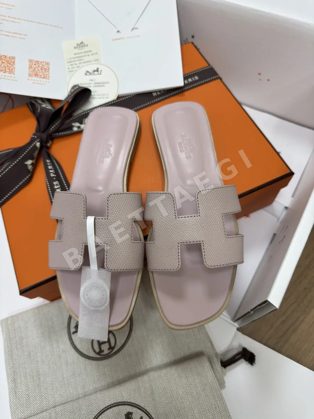 에르메스 클래식 오란 샌들 88952