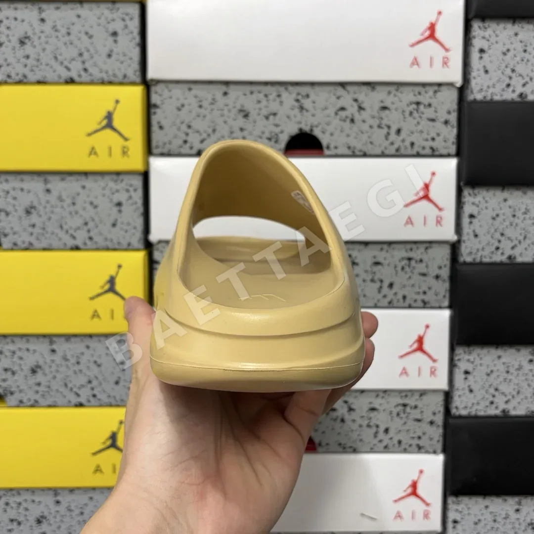 아디다스 [LW] 이지 슬라이드 FW6344 200633 Adidas Yeezy Slide Desert Sand 상세 이미지 5