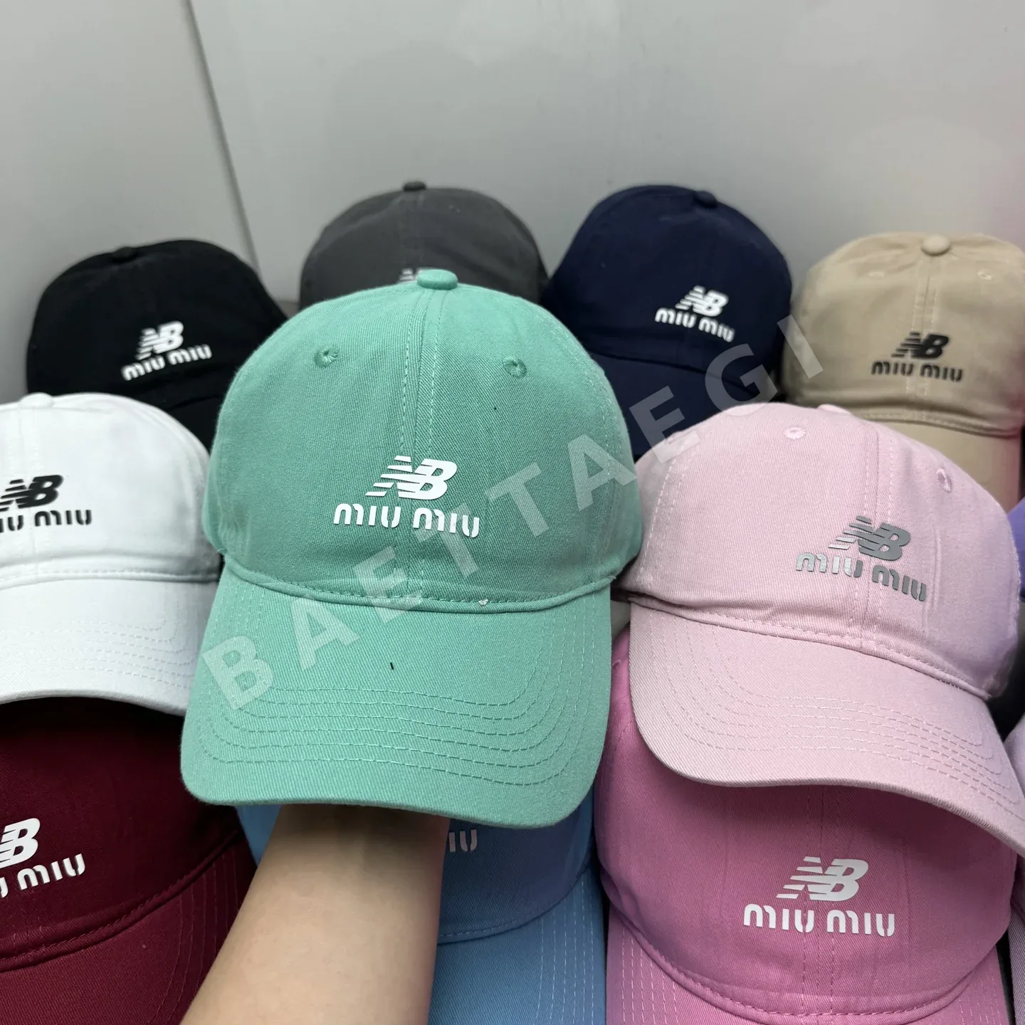 미우미우 소프트 탑 베이스볼 모자 상세 이미지 4