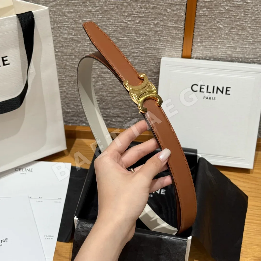 셀린느 ALIX 미디엄 25mm 리버시블 소가죽 벨트 상세 이미지 4