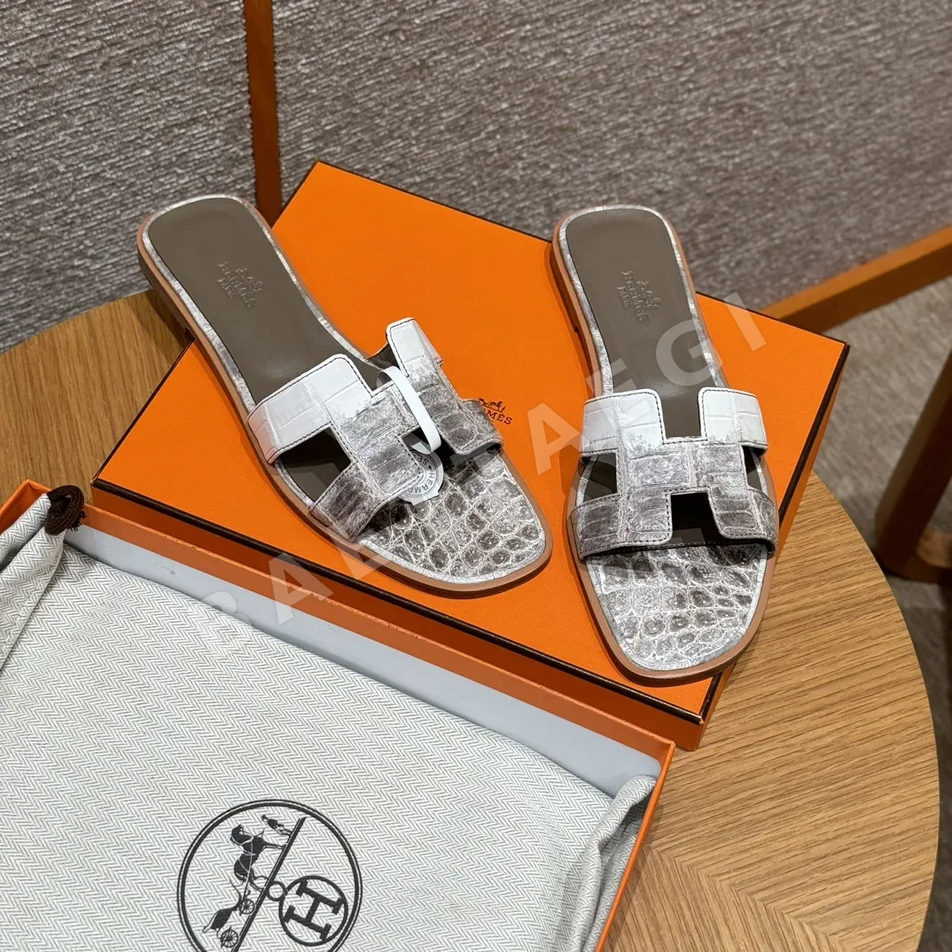 에르메스 오란 샌들 히말라야 악어가죽 H 컷아웃 상세 이미지 3