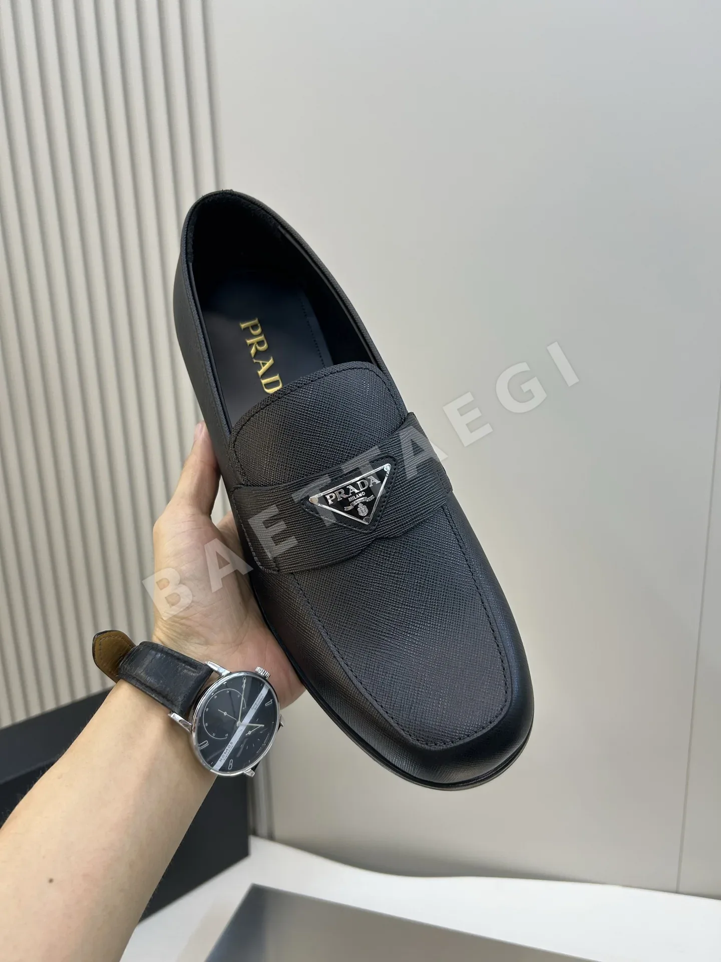 프라다 가죽 로퍼 상세 이미지 6