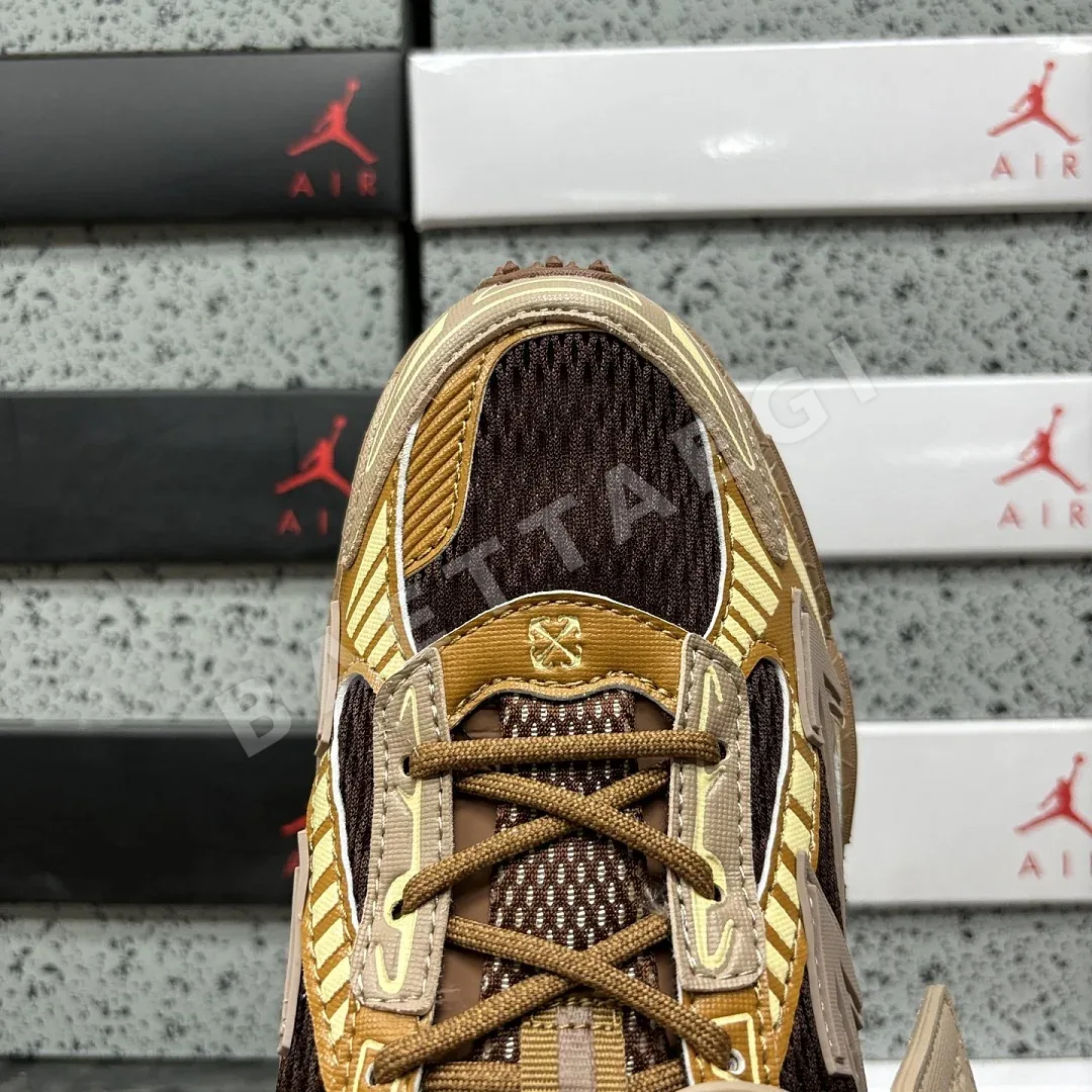 오프화이트 비 라이트 백 브라운 블랙 202485 Off White Be Right Back 상세 이미지 2