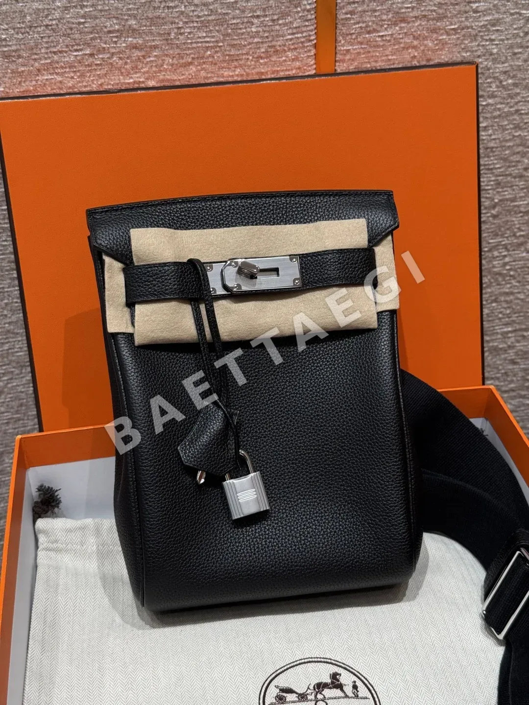 에르메스 핵 아 도 토고 가죽 실버 장식 백팩 상세 이미지 1