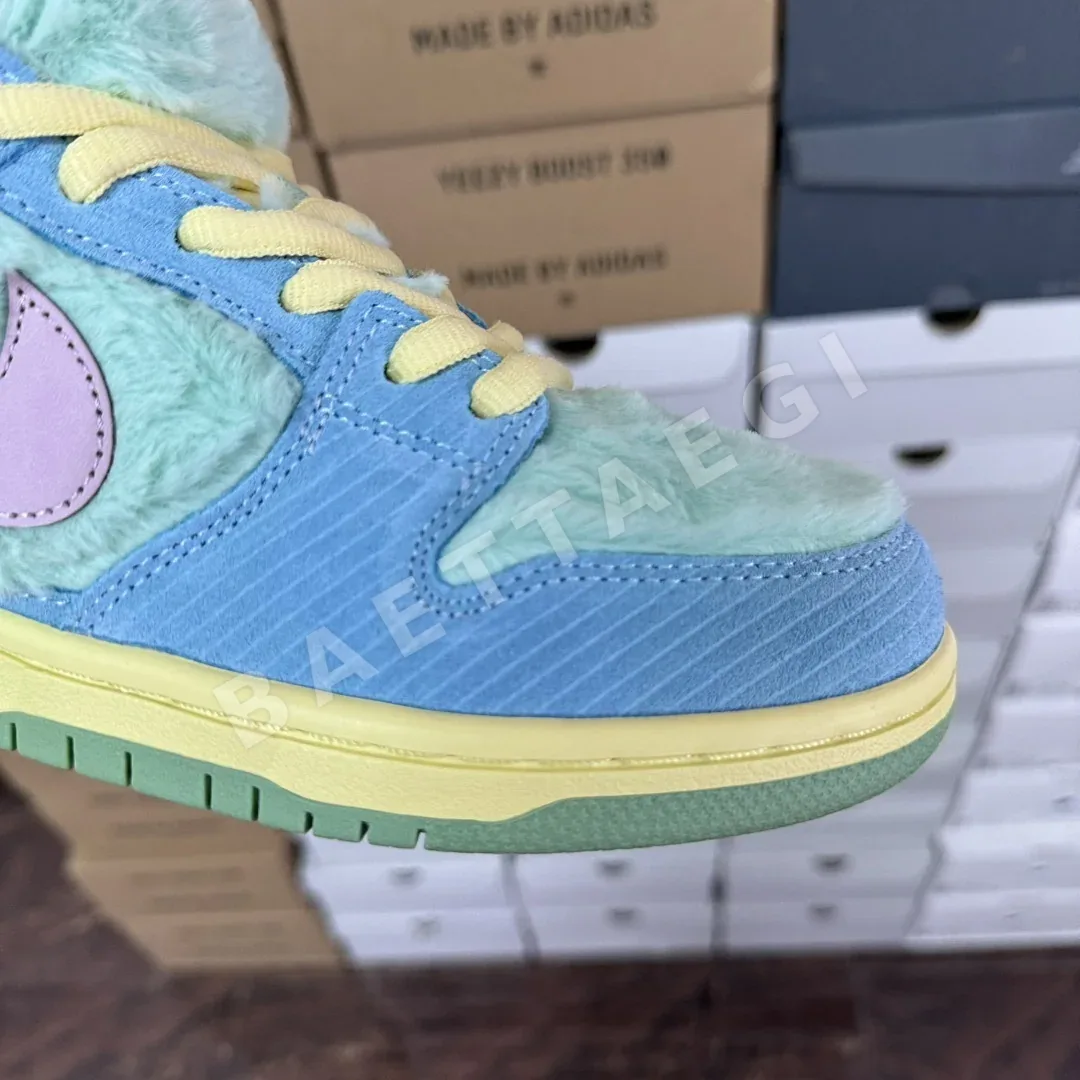 나이키 [S2/TOP] FN6040-400 200967 Nike Verdy X SB Dunk Low 상세 이미지 14