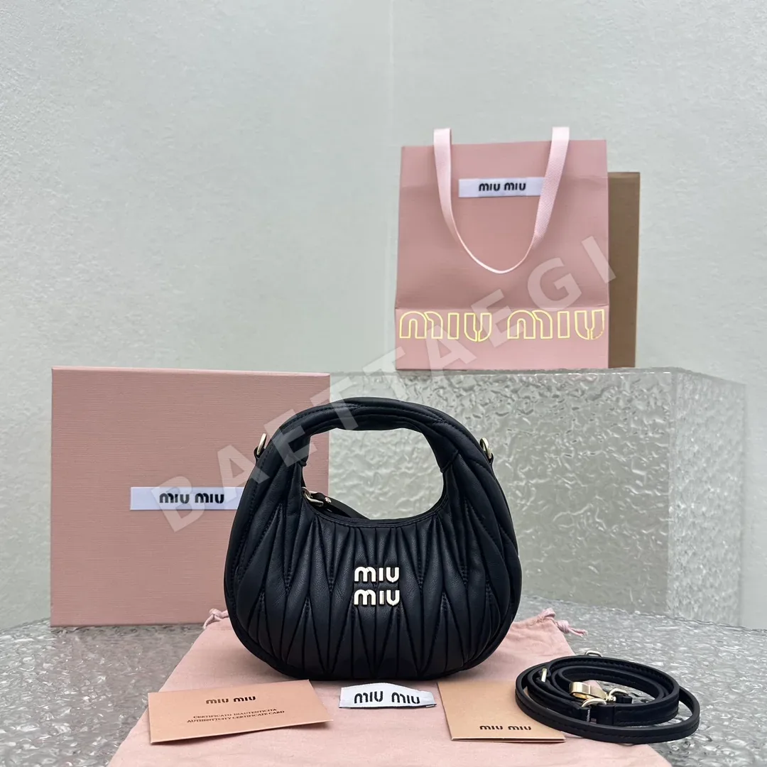 미우미우 가방 68312