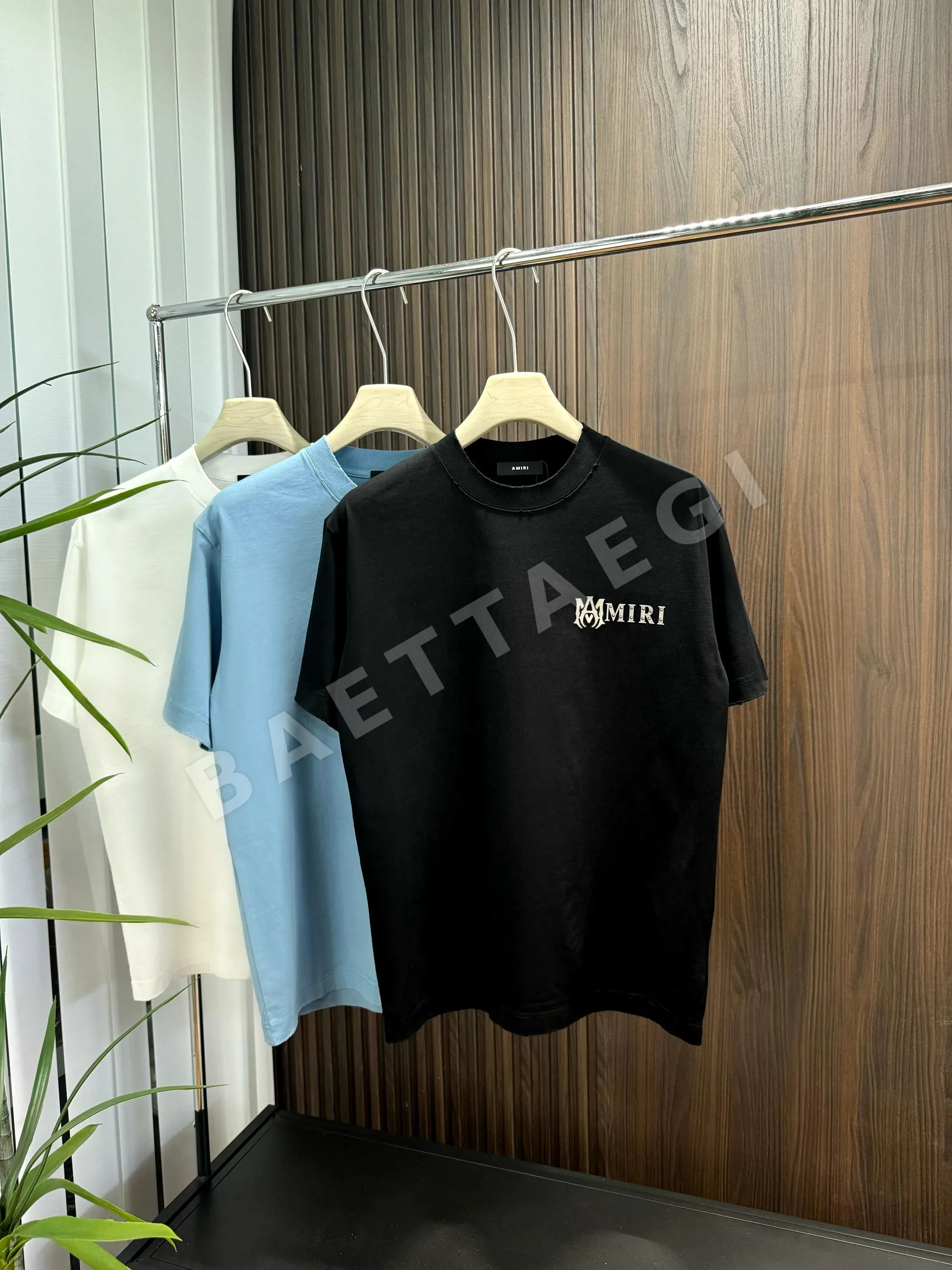아미리 3D 엠보스 로고 남성 반팔 티셔츠 상세 이미지 3