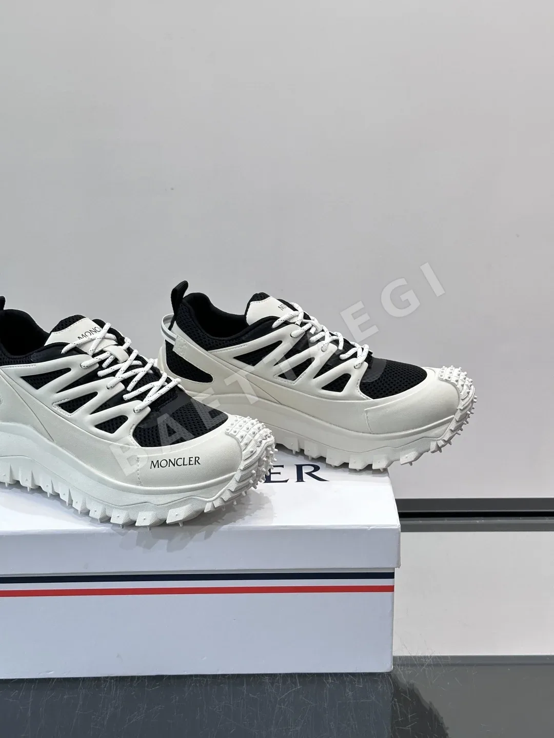 몽클레르 신발 158625 Moncler Sneakers 상세 이미지 7