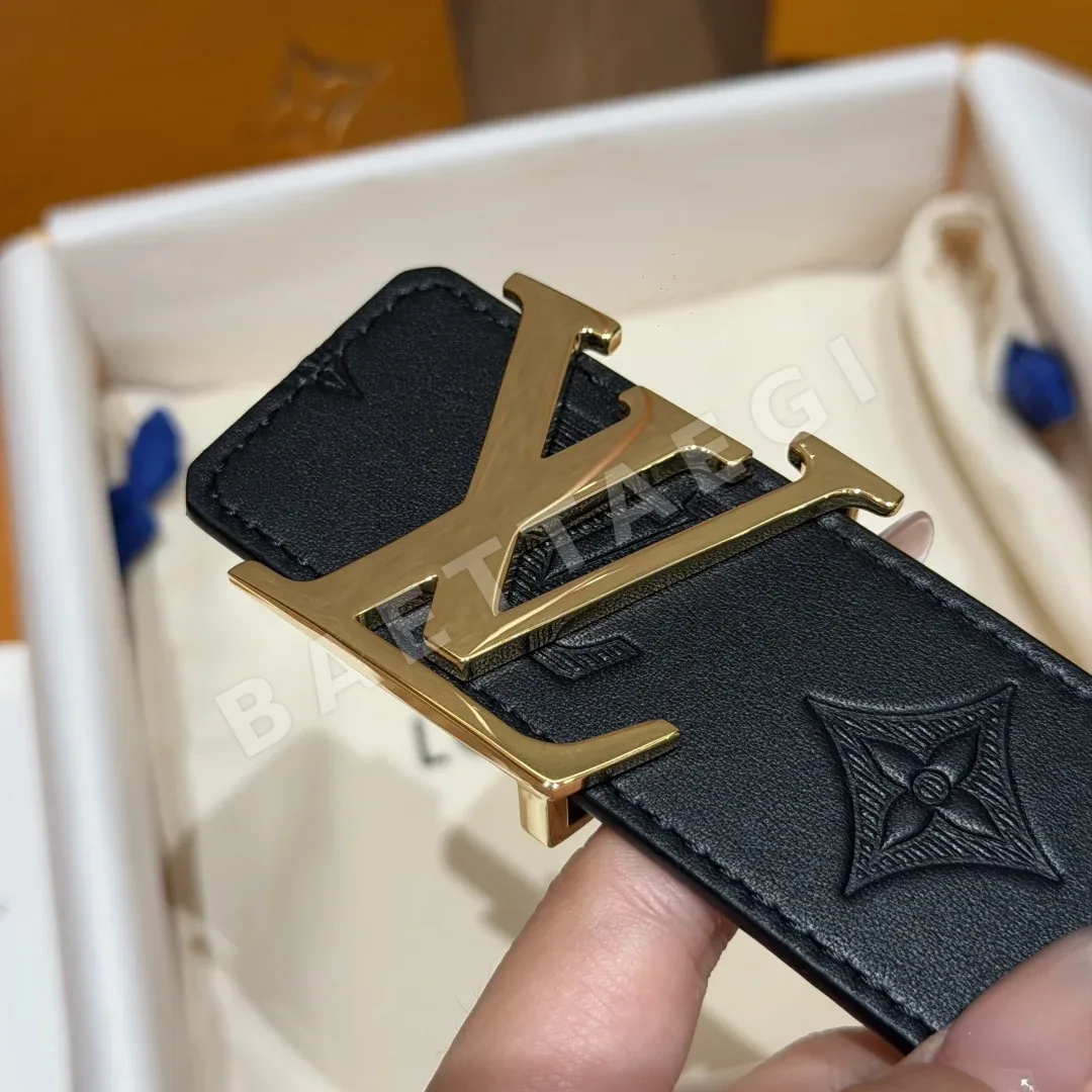 루이비통 모노그램 엠보스 40mm 리버시블 벨트 상세 이미지 6
