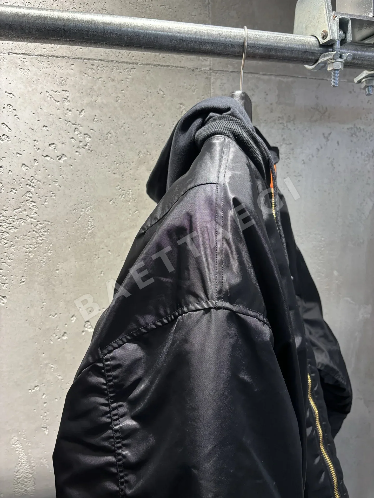 발렌시아가 남성 자켓 상세 이미지 12