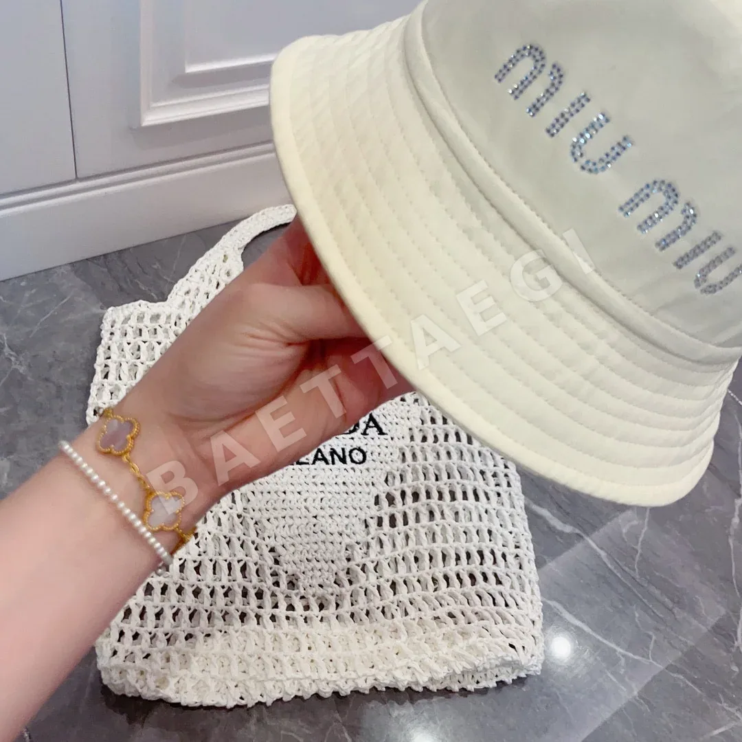 미우미우 모자 79410 Miu Miu Cap 상세 이미지 4