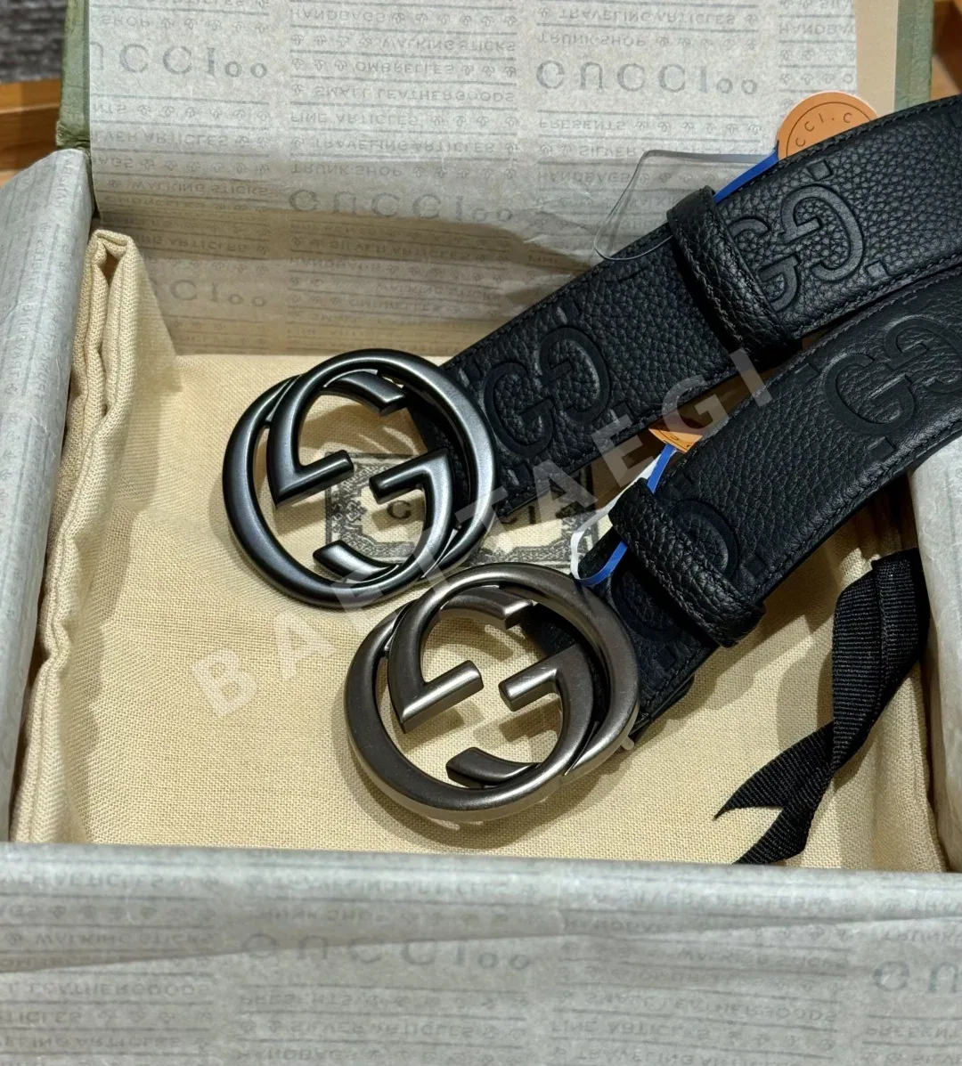 구찌 인터로킹 더블 G 골드 버클 가죽 벨트 상세 이미지 3