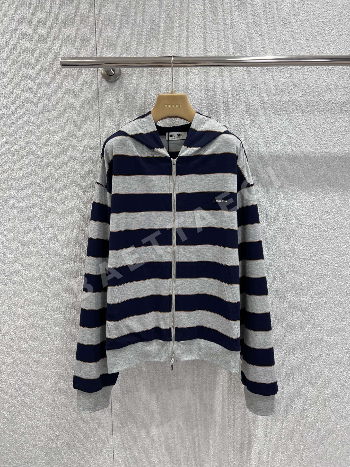 미우미우 여성 긴팔 97452