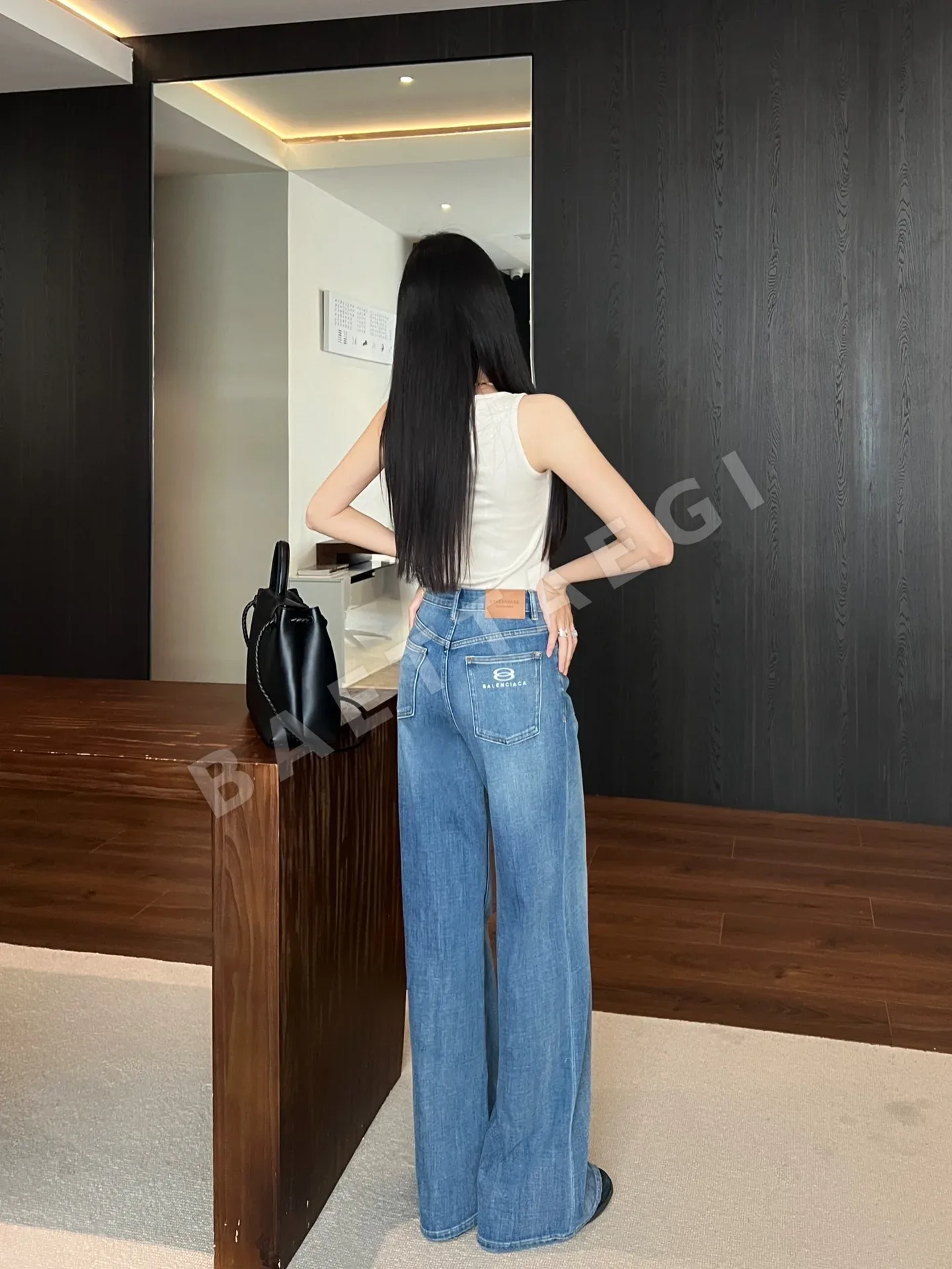 발렌시아가 자수 로고 데님 스트레이트 바지 상세 이미지 2