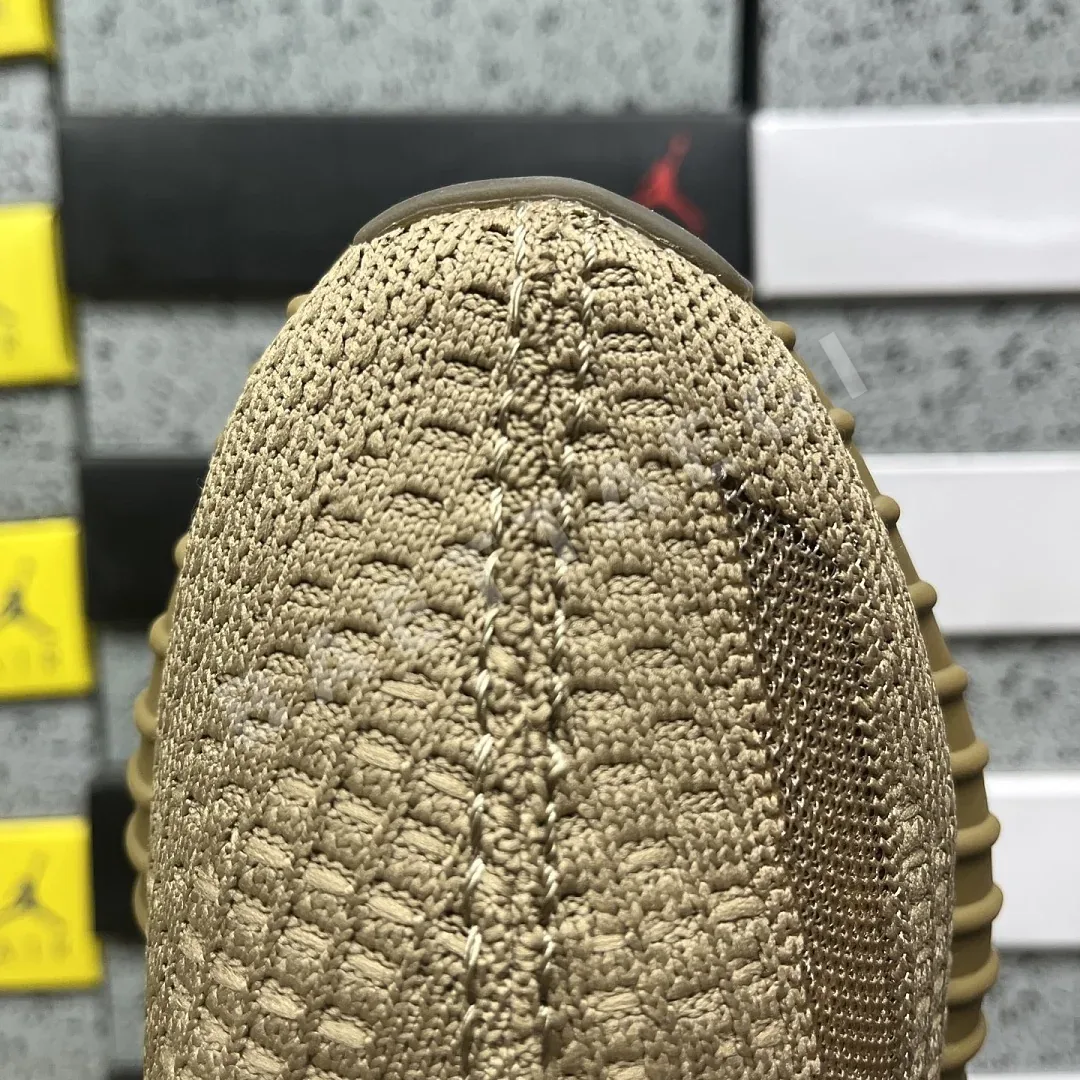 아디다스 [R] 이지 부스트 350 V2 FX9033 200755 Adidas Yeezy Boost 350 V2 상세 이미지 4