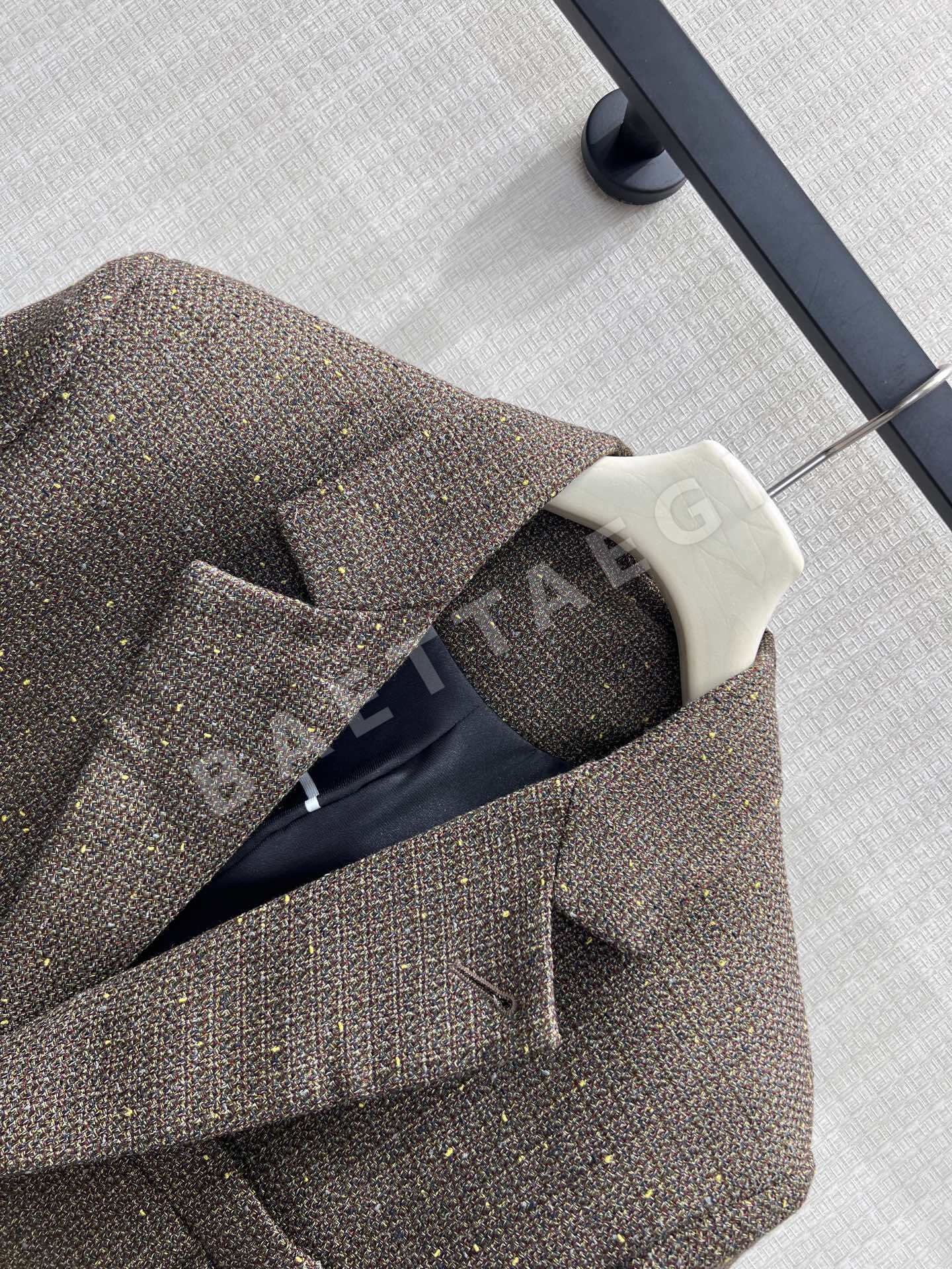 샤넬 브라운 트위드 테일러드 자켓 상세 이미지 5