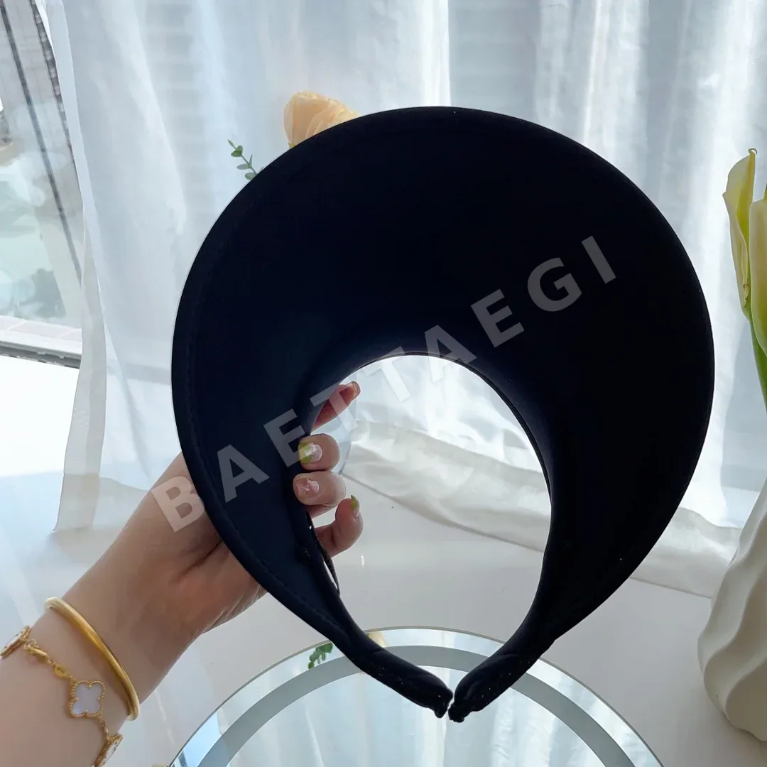 미우미우 라인스톤 엣지 바이저 모자 상세 이미지 4
