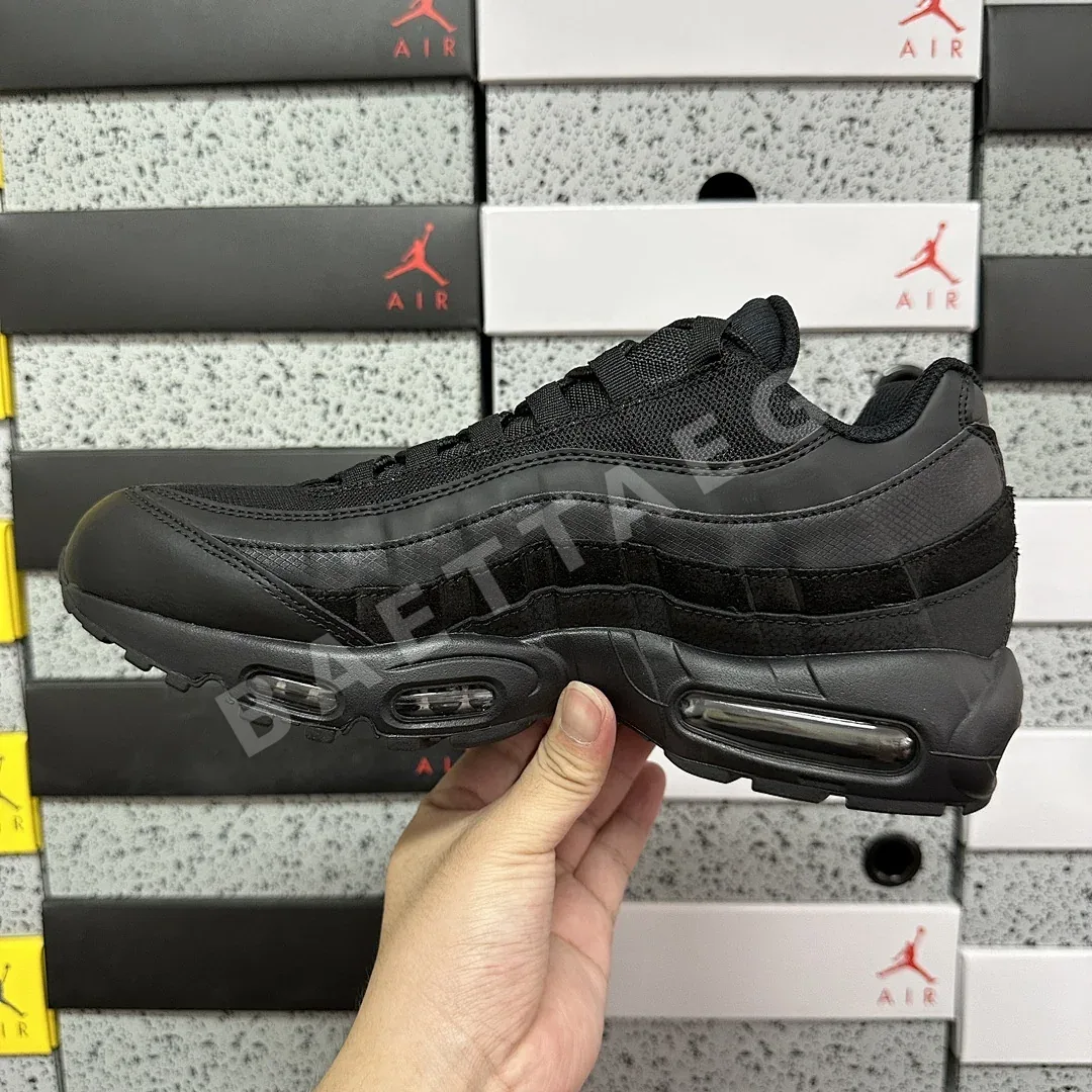 나이키 [GX] 에어 맥스 95 CI3705-001 201224 Nike Air Max 95 Essential Triple Black 상세 이미지 5