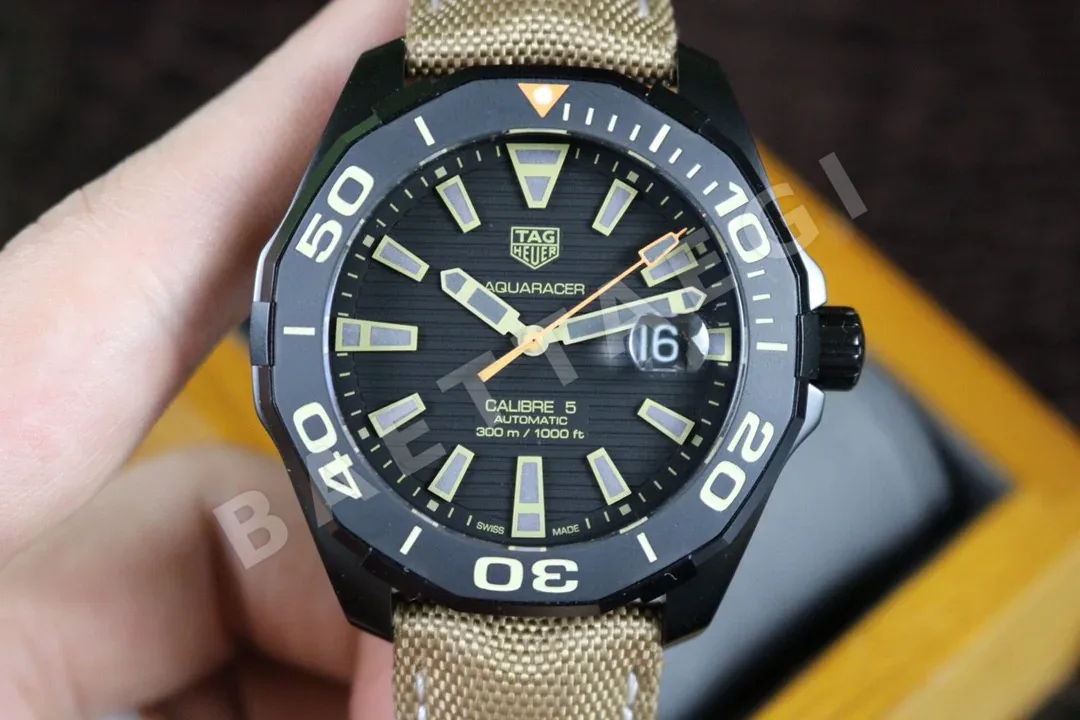 태그호이어 아쿠아레이서 다이버 오토매틱 남성 시계 레플리카 45492 TAG Heuer 상세 이미지 4