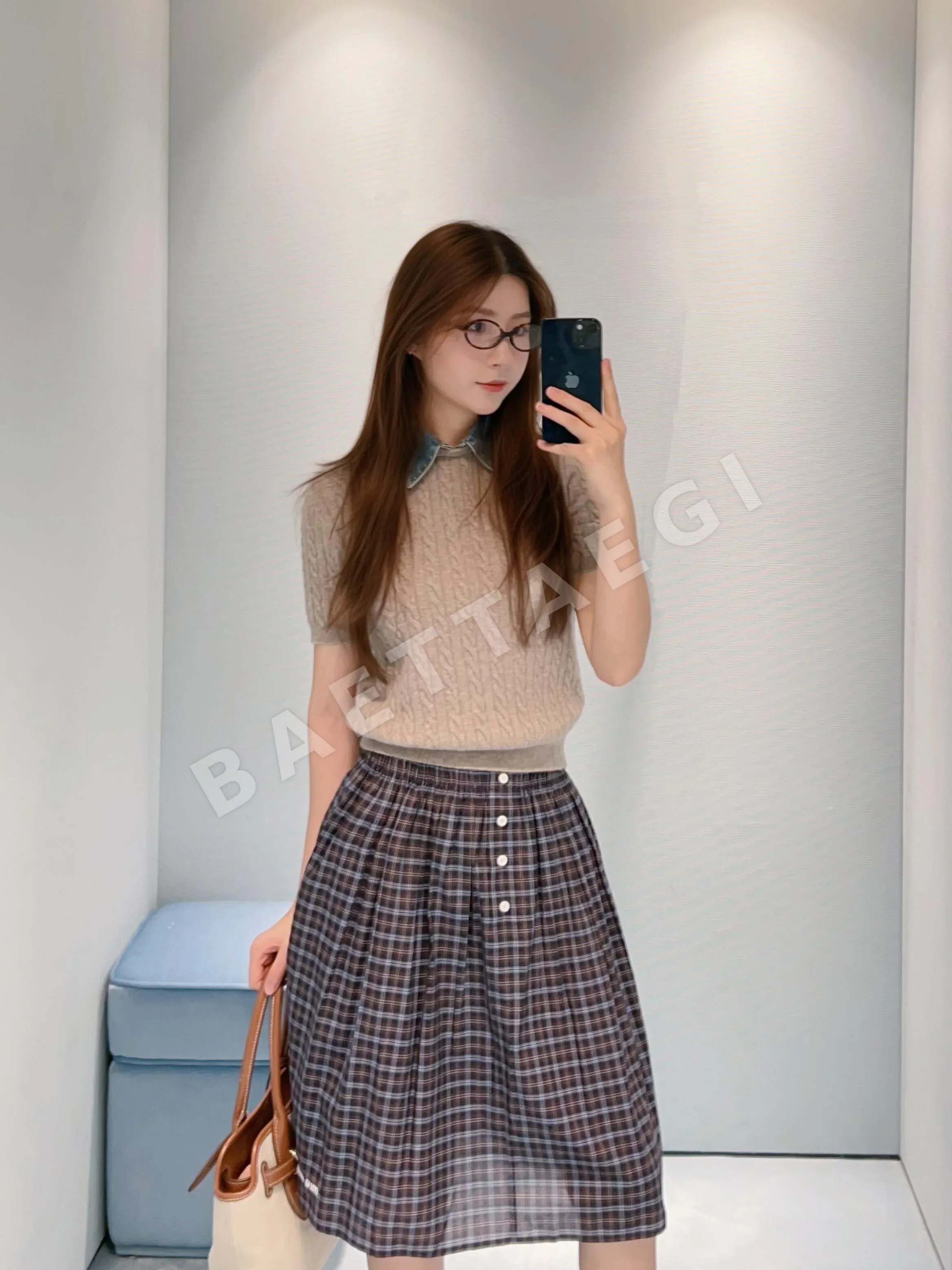 미우미우 체크 패턴 플리츠 미디 스커트 151773