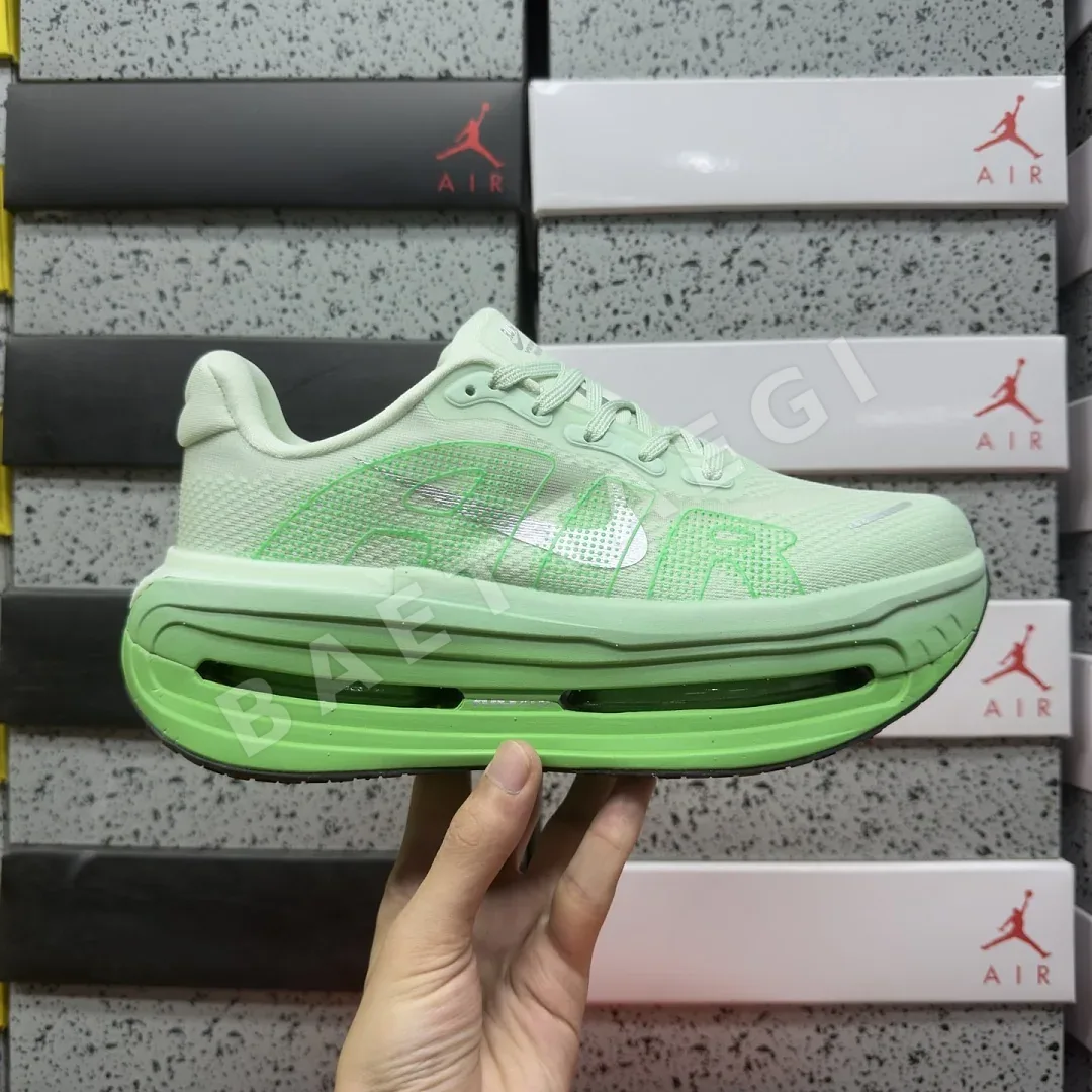 나이키 [5A] 보메로 프리미엄 HM5973-302 201794 Nike Vomero Premium Barely Green 상세 이미지 9