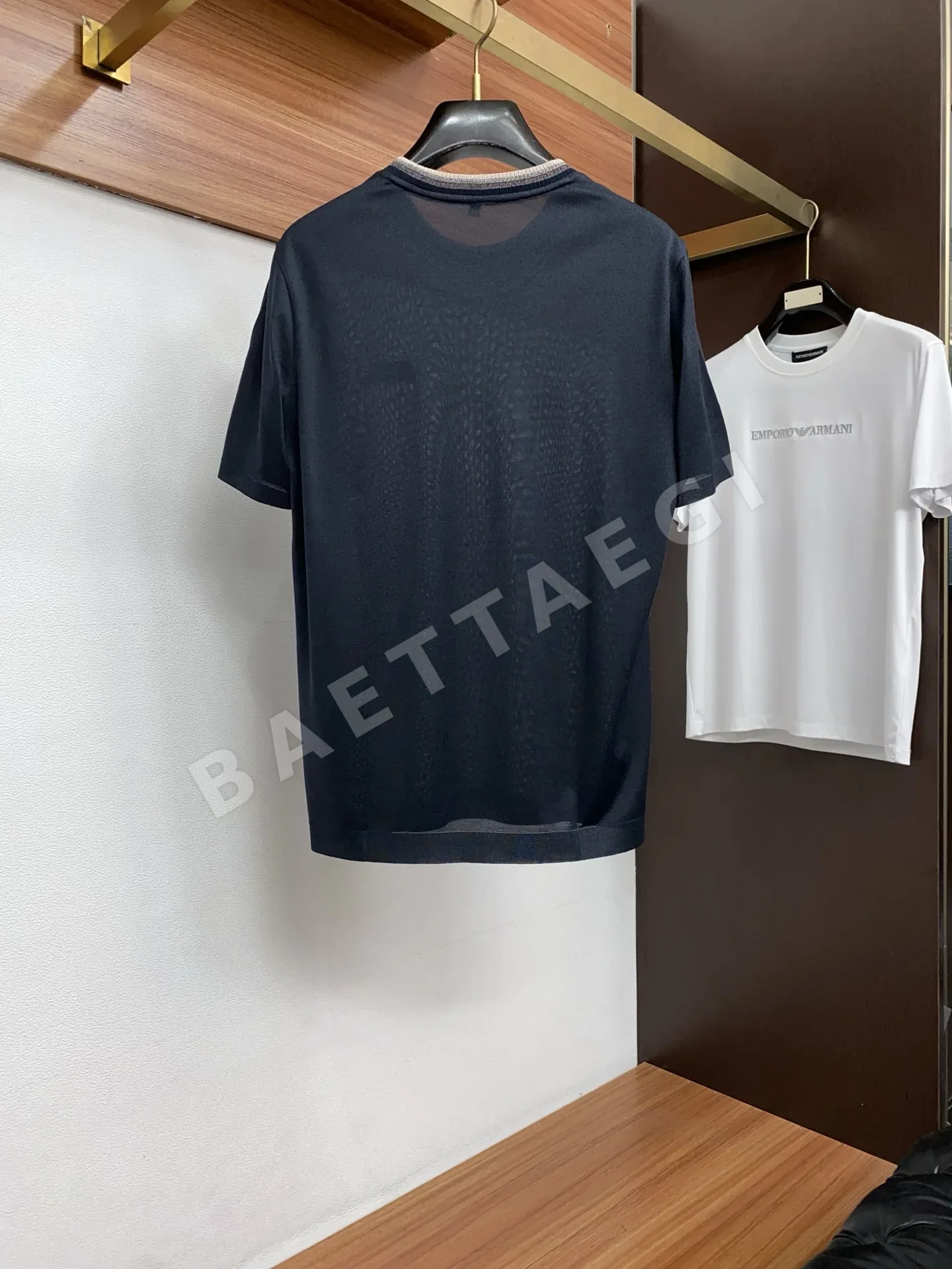 로로피아나 남성 실크 혼방 라운드넥 반팔 티셔츠 상세 이미지 10