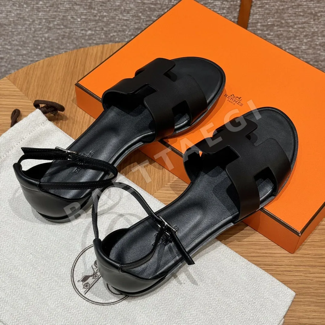 에르메스 산토리니 샌들 블랙 가죽 상세 이미지 3