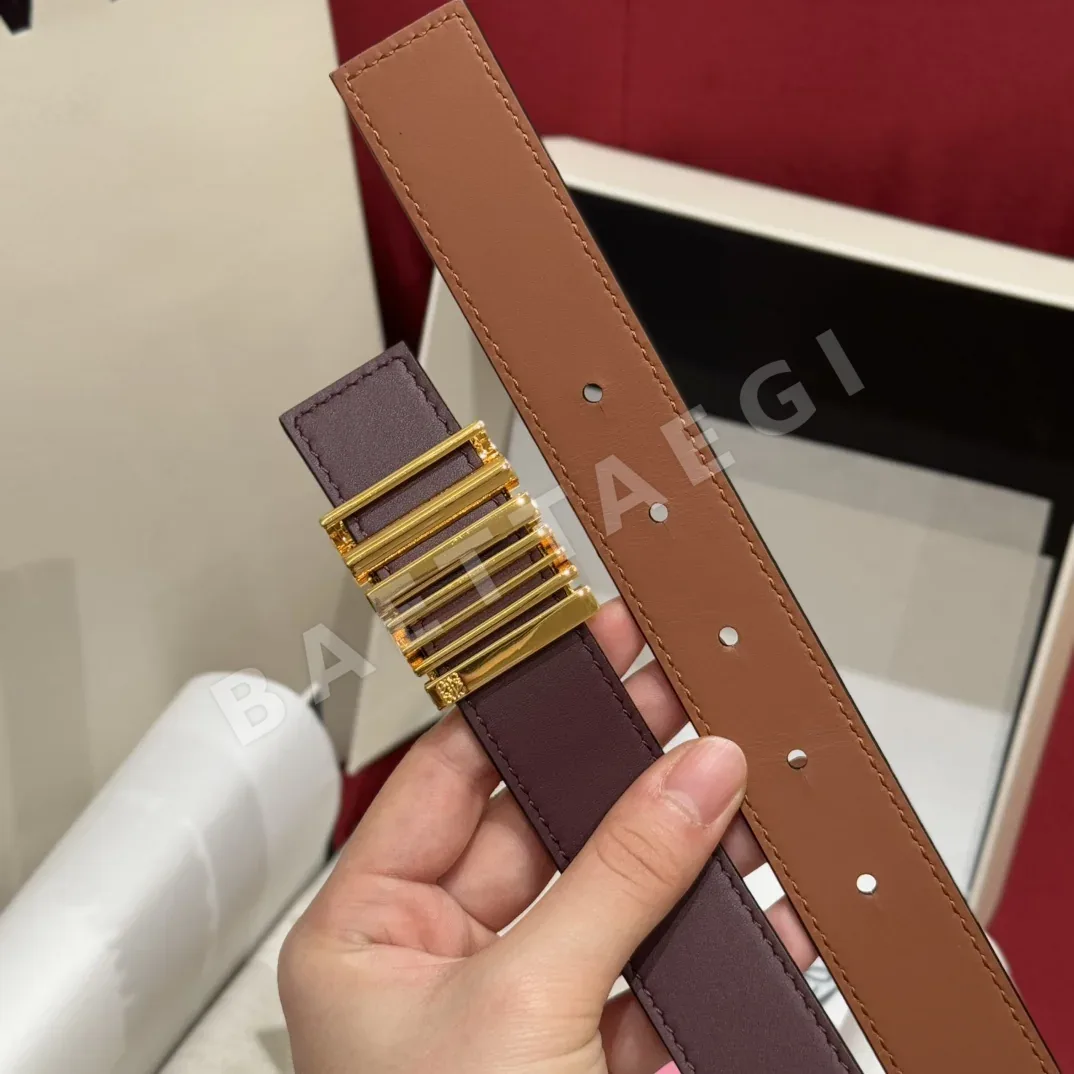 로에베 아나그램 버클 소가죽 벨트 상세 이미지 6