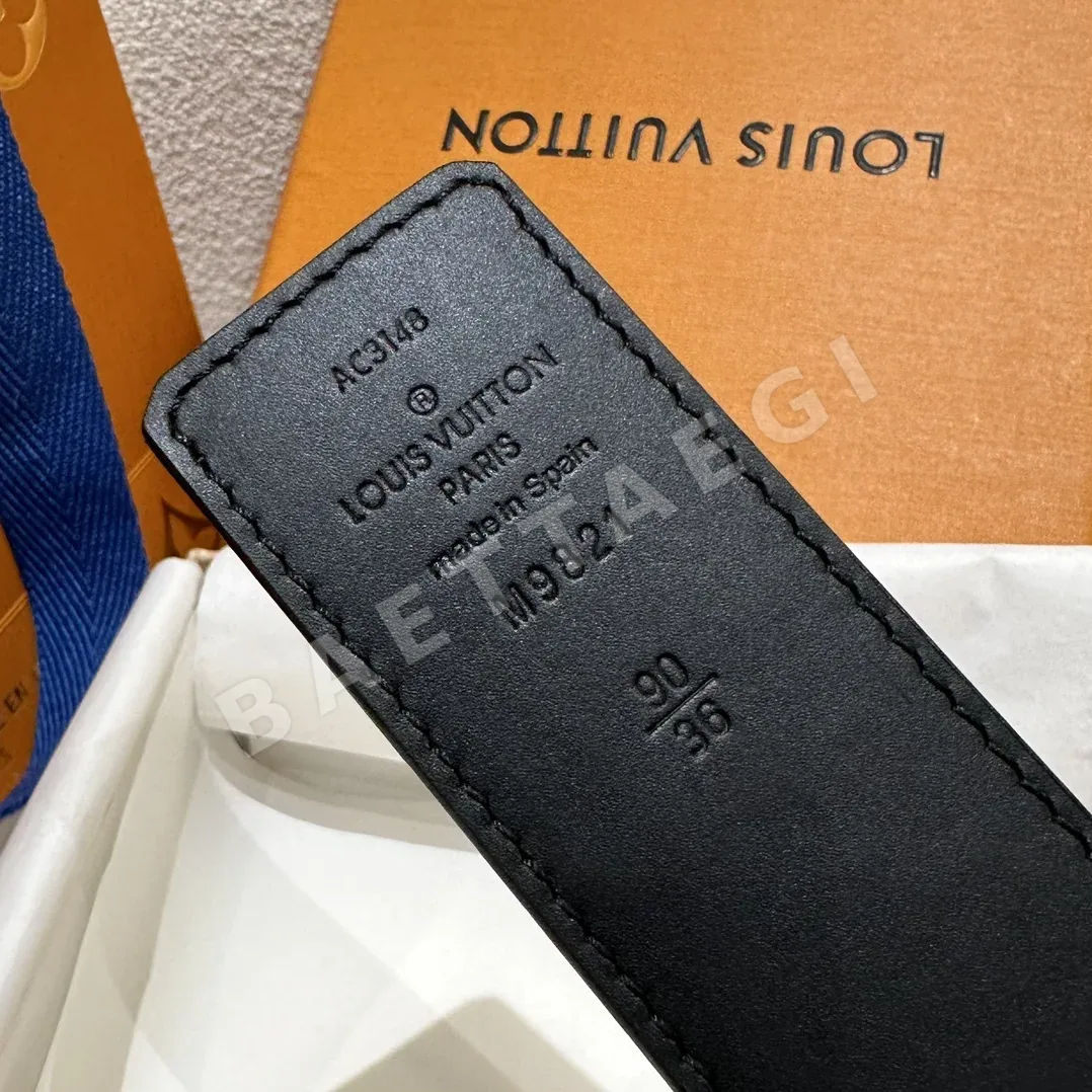루이비통 모노그램 에클립스 리버시블 가죽 벨트 상세 이미지 4