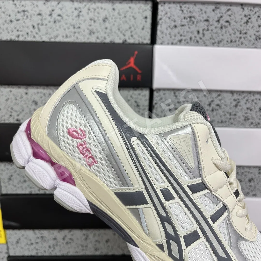 아식스 [M] 젤 NYC 2055 1203A524-101 200495 Asics Gel-NYC 2055 Cream Carbon 상세 이미지 4