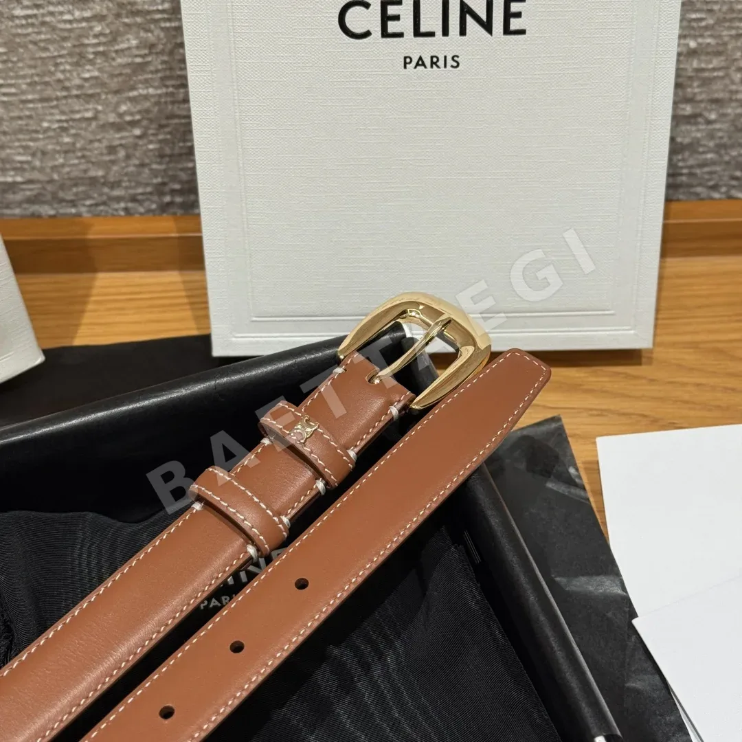 셀린느 부드러운 소가죽 여성용 벨트 상세 이미지 5