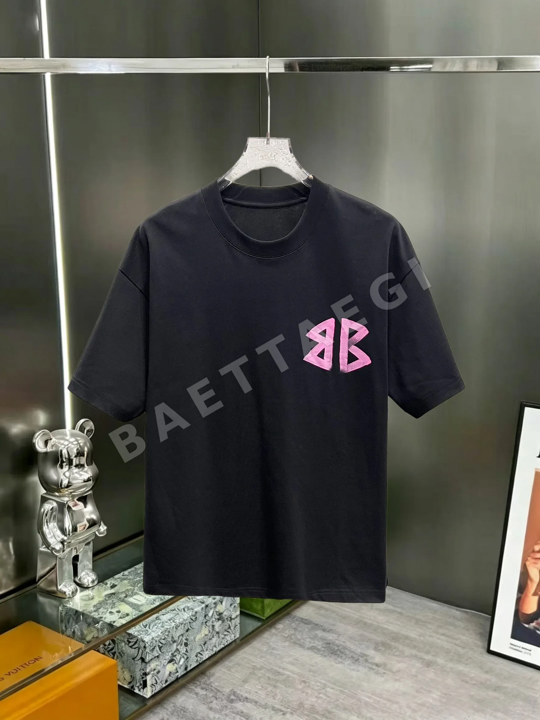 발렌시아가 여성 반팔 티셔츠 88673
