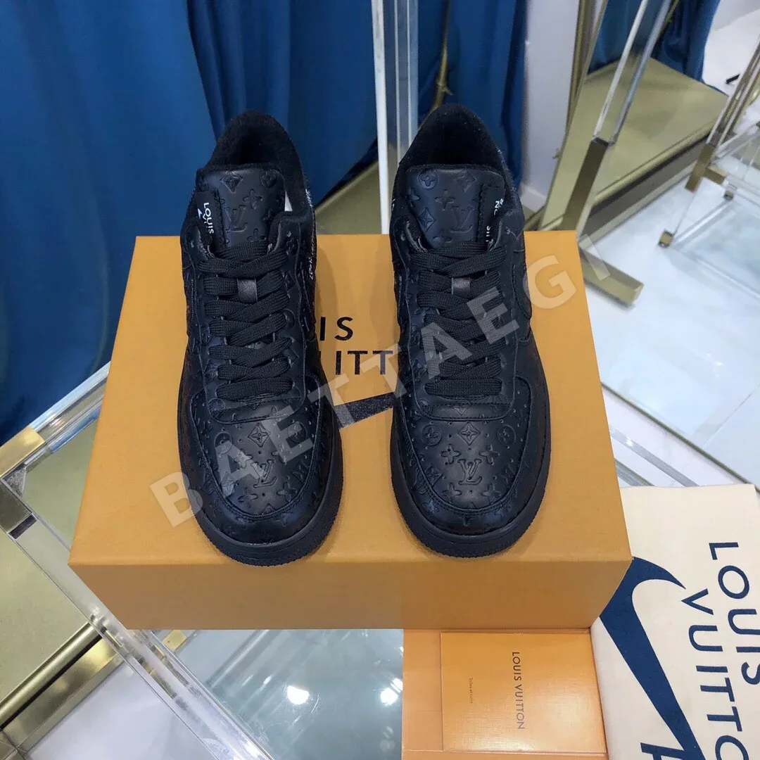 오프화이트 신발 상세 이미지 3
