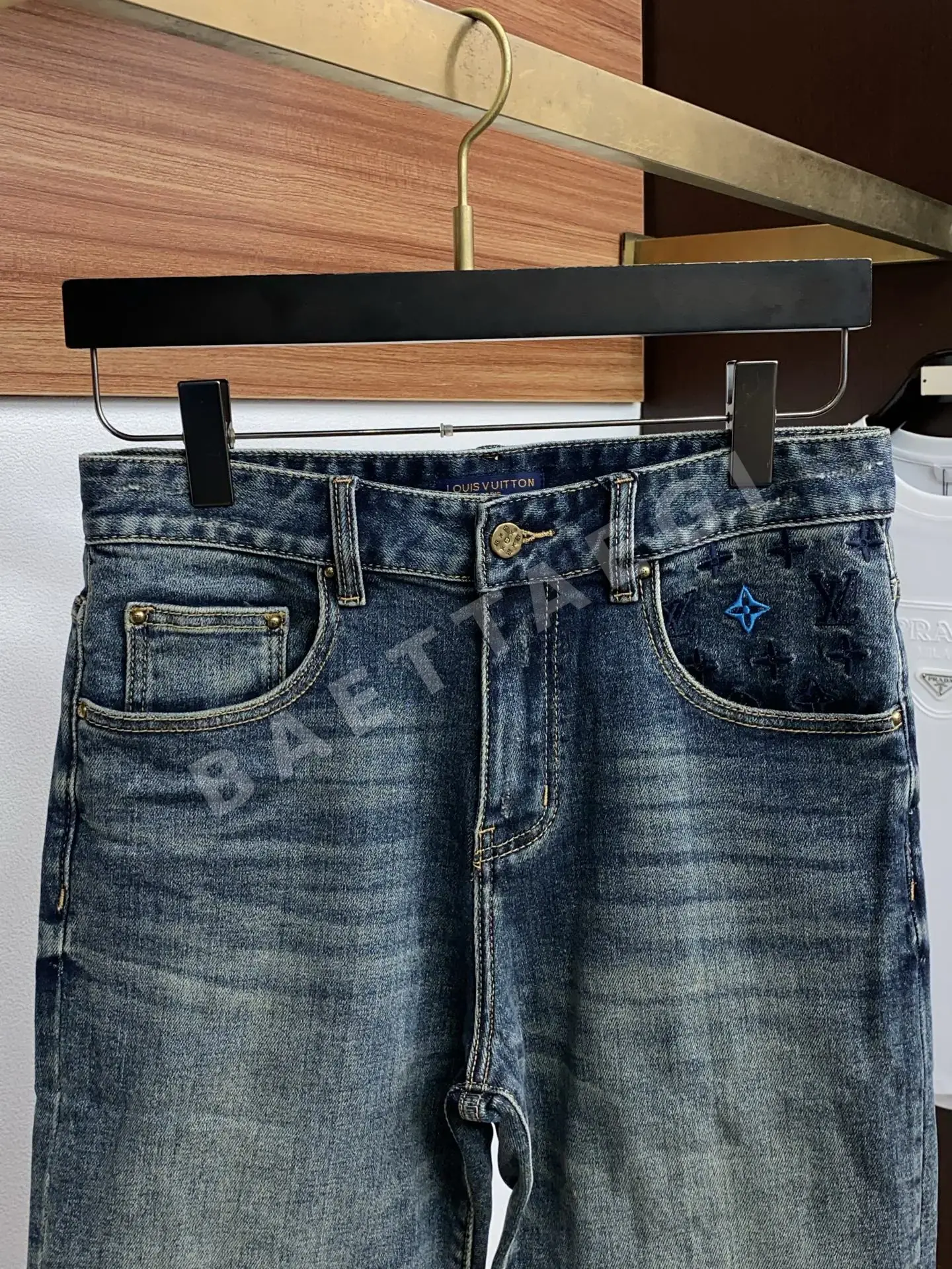 루이비통 데님 슬림핏 남성 반바지 상세 이미지 2