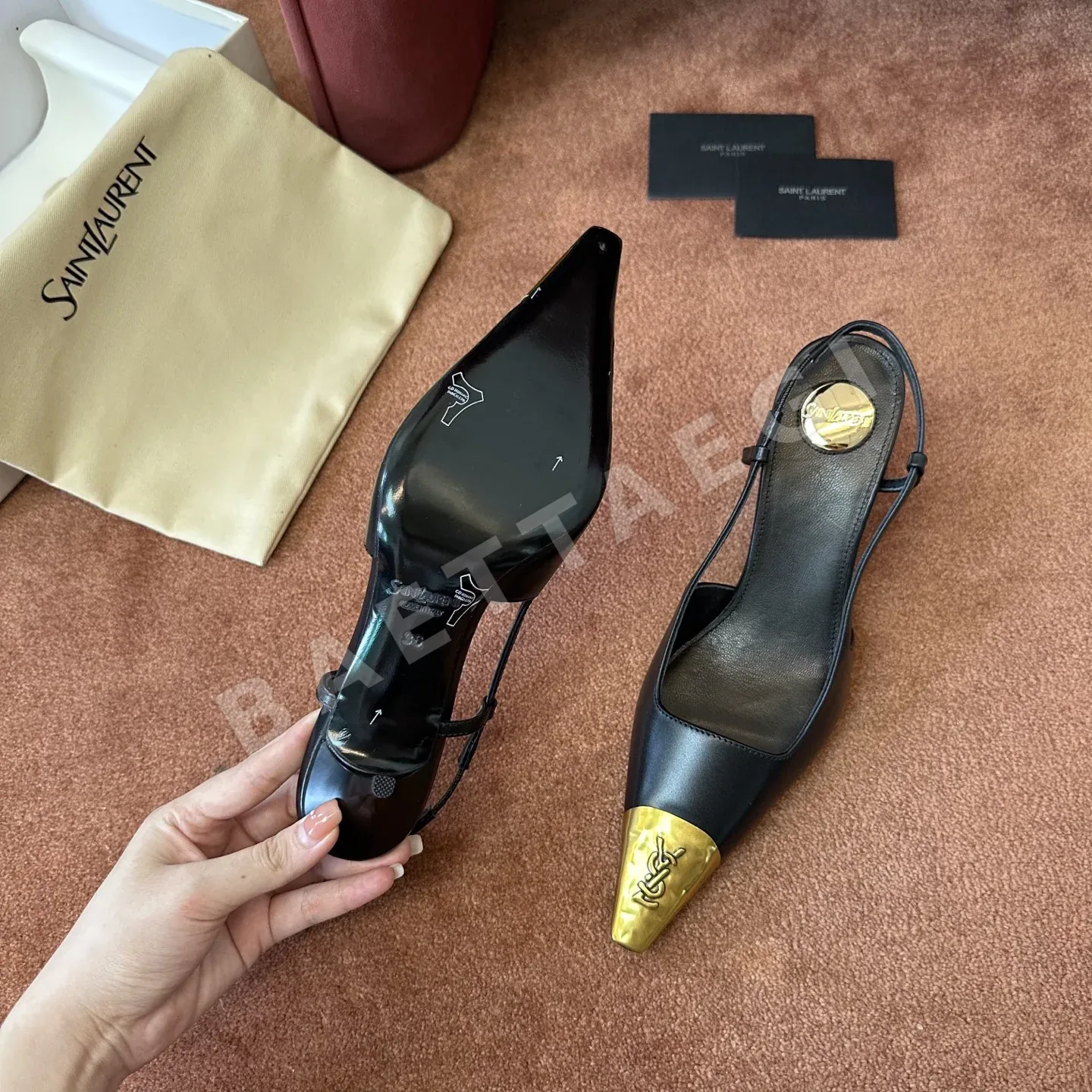 생로랑 YSL 골드 토 캡 슬링백 펌프스 하이힐 블랙 상세 이미지 8