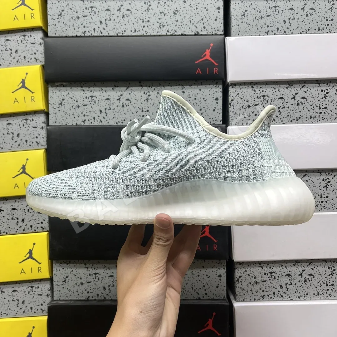 아디다스 [R] 이지 부스트 350 V2 FW5317 200728 Adidas Yeezy Boost 350 V2 상세 이미지 2