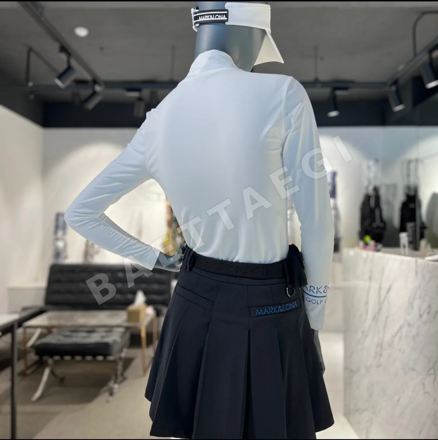마크앤로나 여성 플리스 베이스레이어 탑 상세 이미지 4