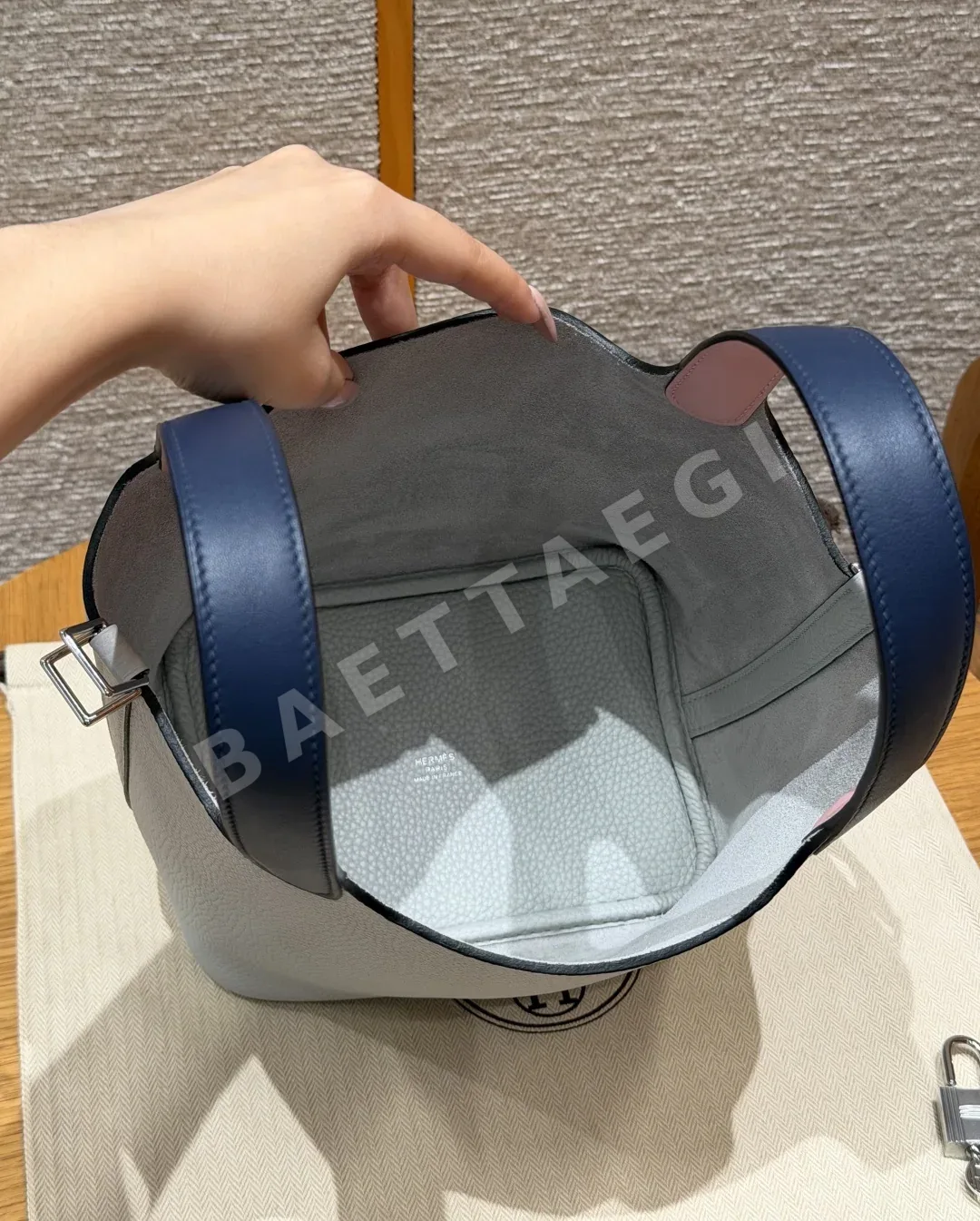 에르메스 피코탄 락 18 cm 가방 상세 이미지 6