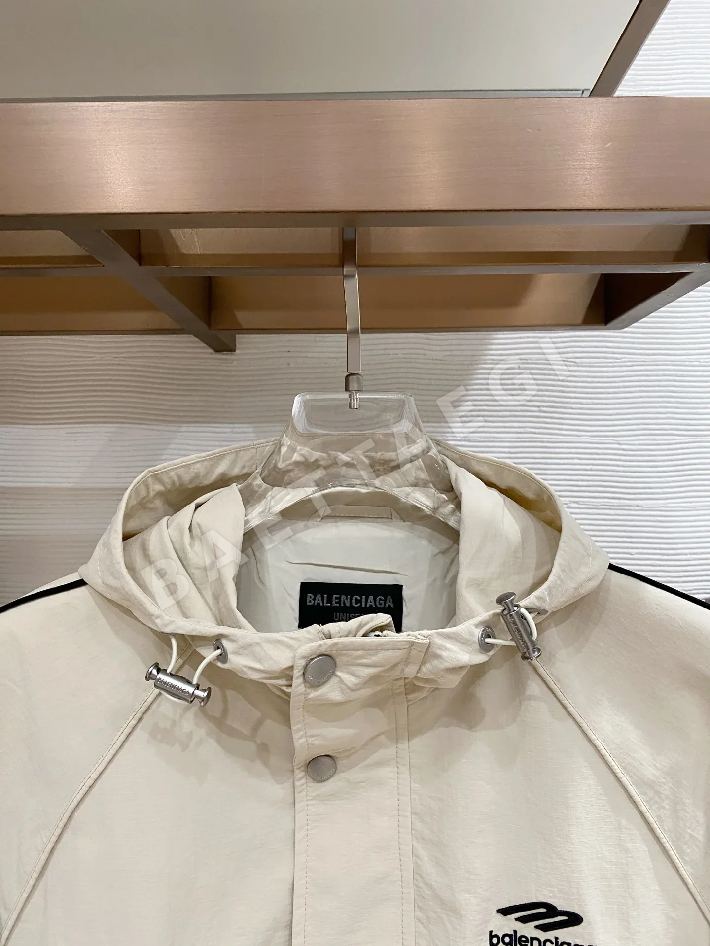 발렌시아가 남성 자켓 블랙 베이지 상세 이미지 2