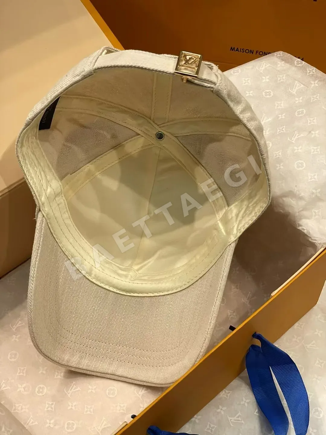 루이비통 워시드 데님 베이스볼 캡 상세 이미지 6