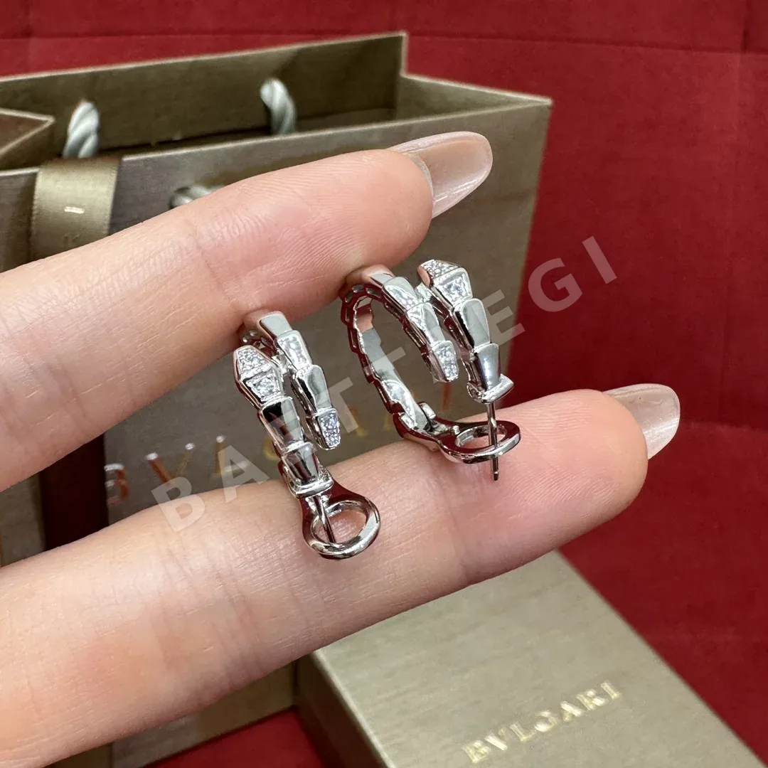 불가리 세르펜티 바이퍼 다이아몬드 스터드 귀걸이 상세 이미지 3
